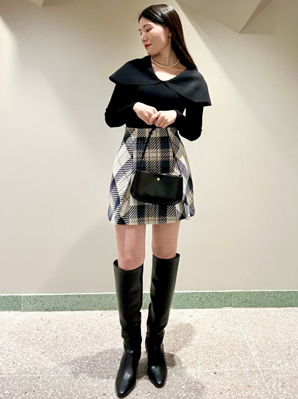 big collar knit pullover