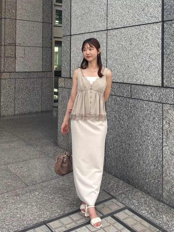 stretch pencil skirt