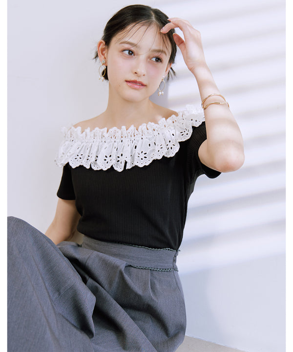cotton lace off-the-shoulder top