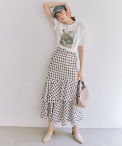 check asymmetrical skirt