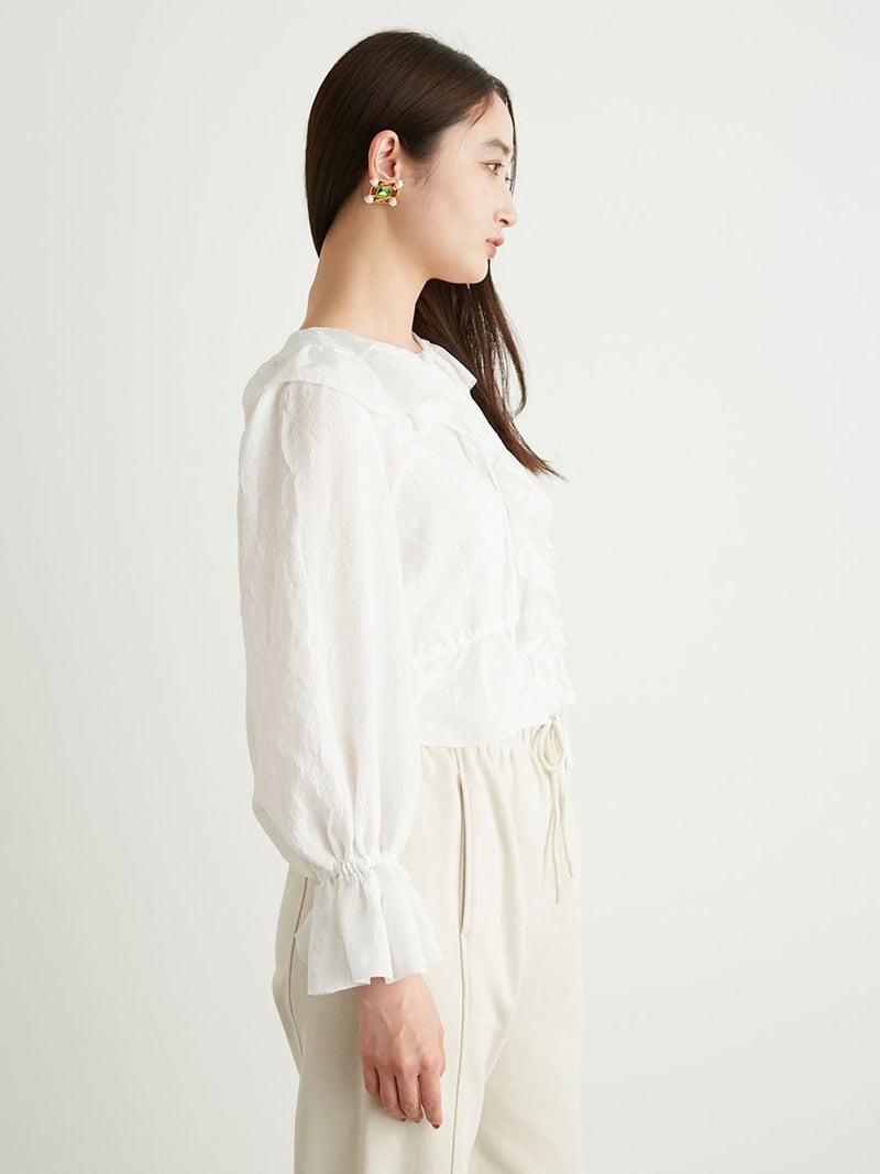 ruffled collar blouse
