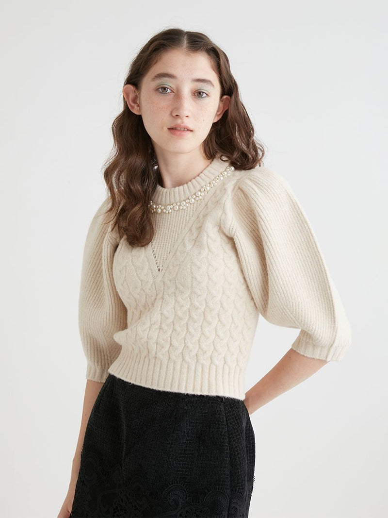 pearl motif puff sleeve knit top