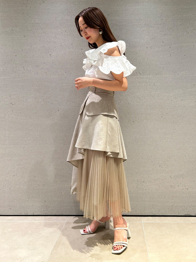 bit pleat switching skirt