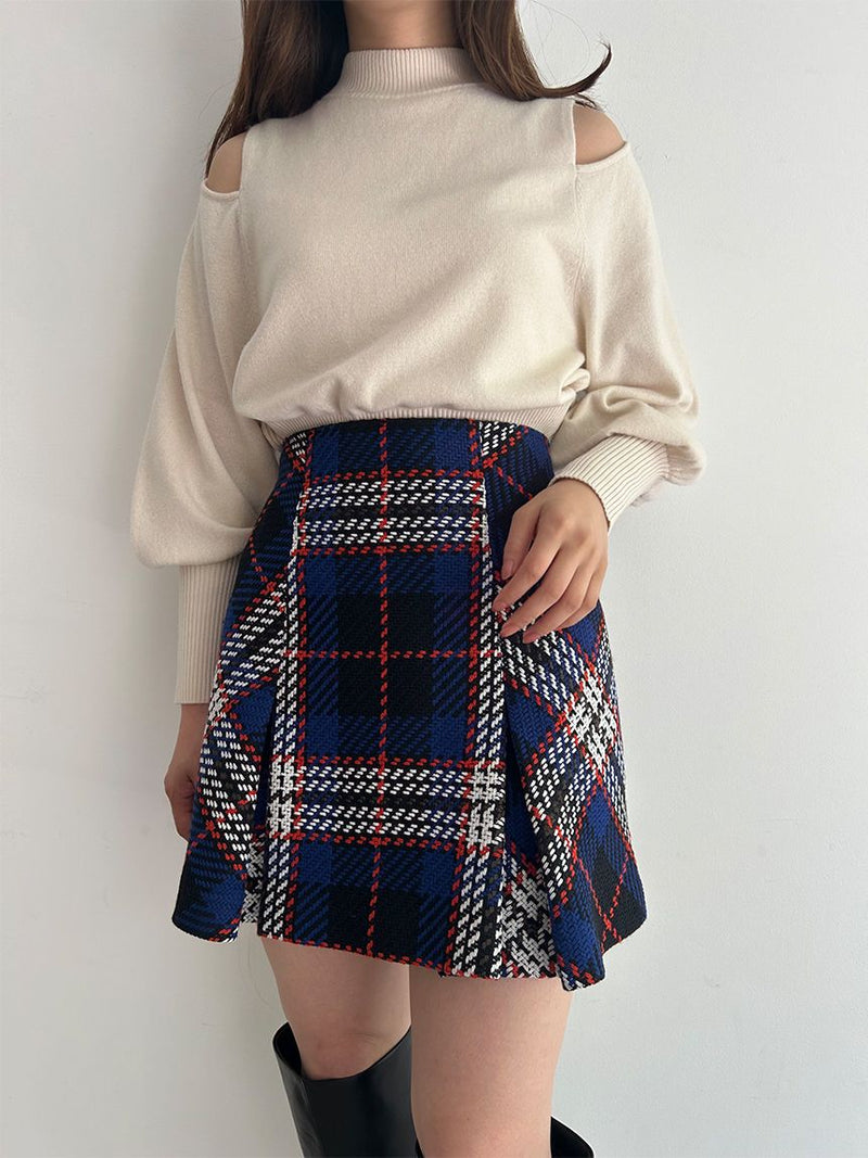 open shoulder knit pullover