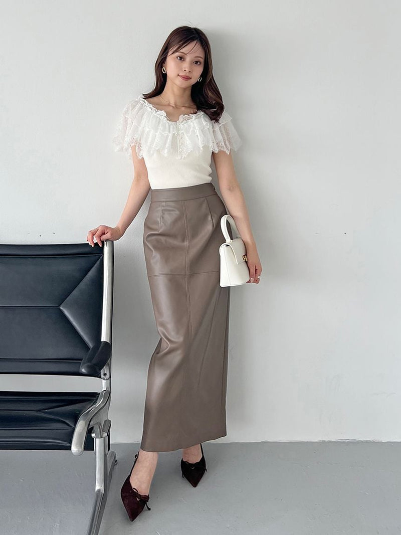 lace-docking knit pullover