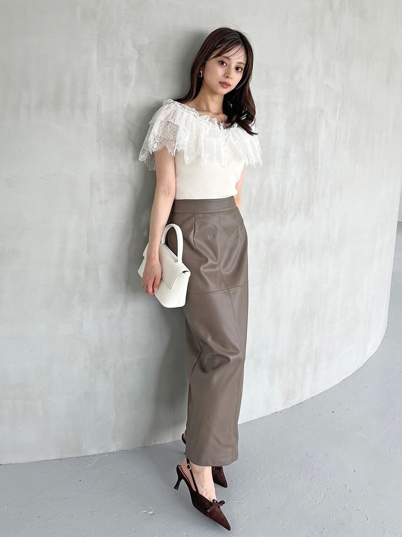 lace-docking knit pullover