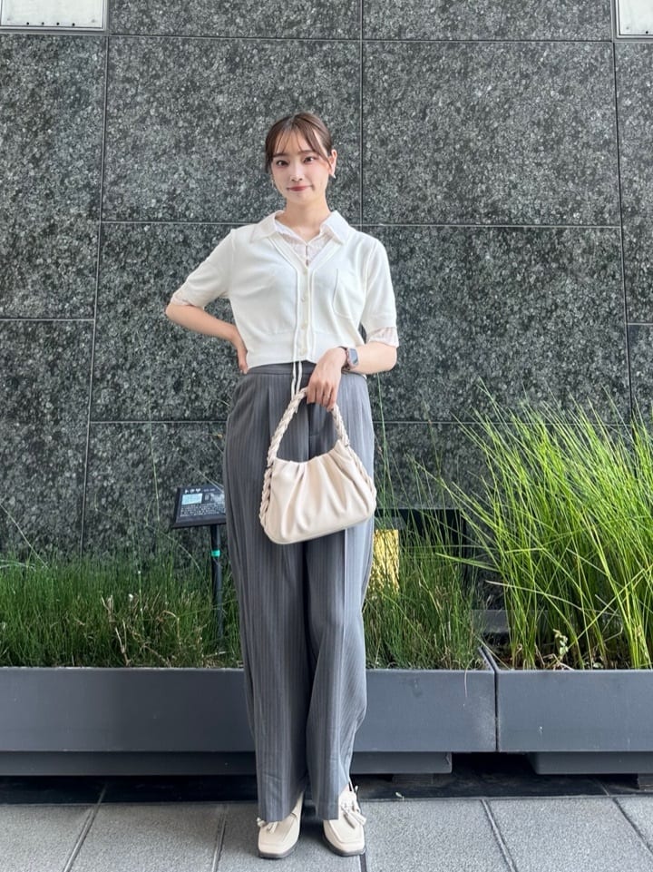 layered design knit