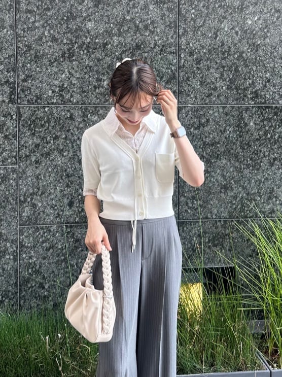 layered design knit
