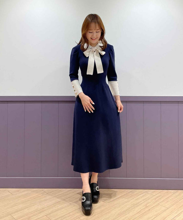 color scheme bow tie knit dress
