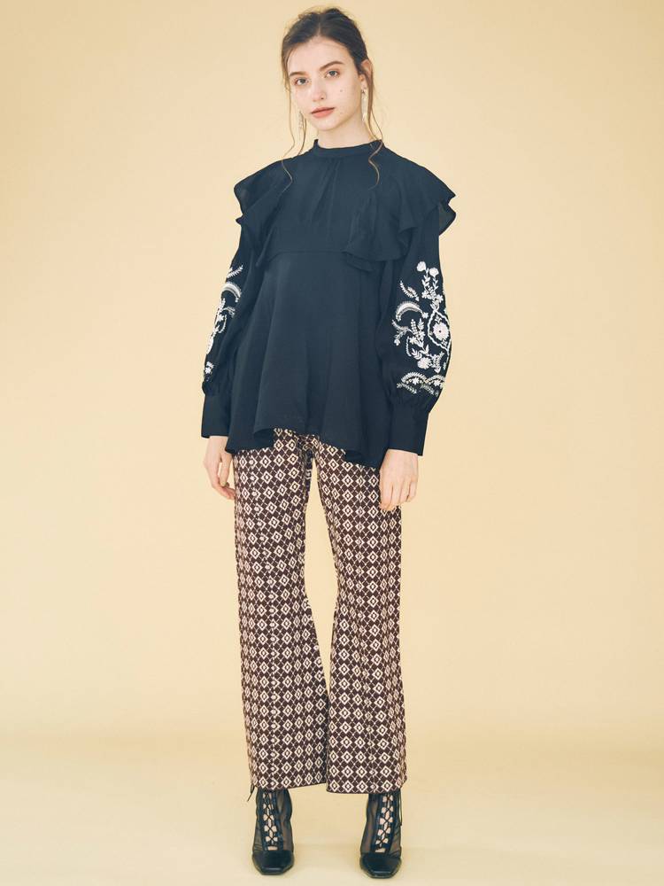 embroidered sleeve blouse