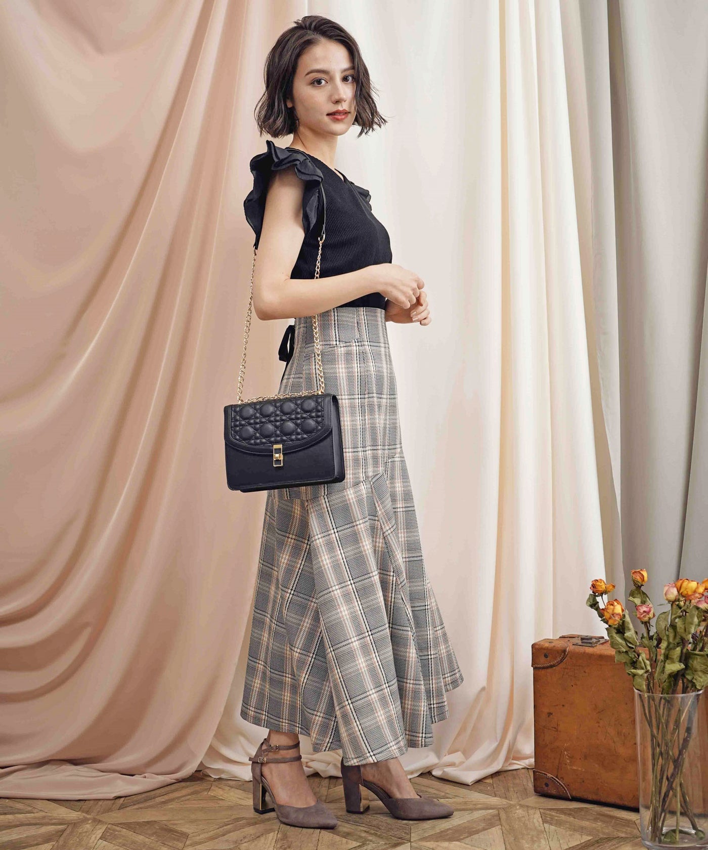 【AAKE】KURI CHECK FLARE SK Check flared skirt - Women | MANGO OUTLET USA