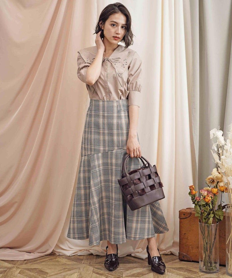 flared hem high waist check skirt