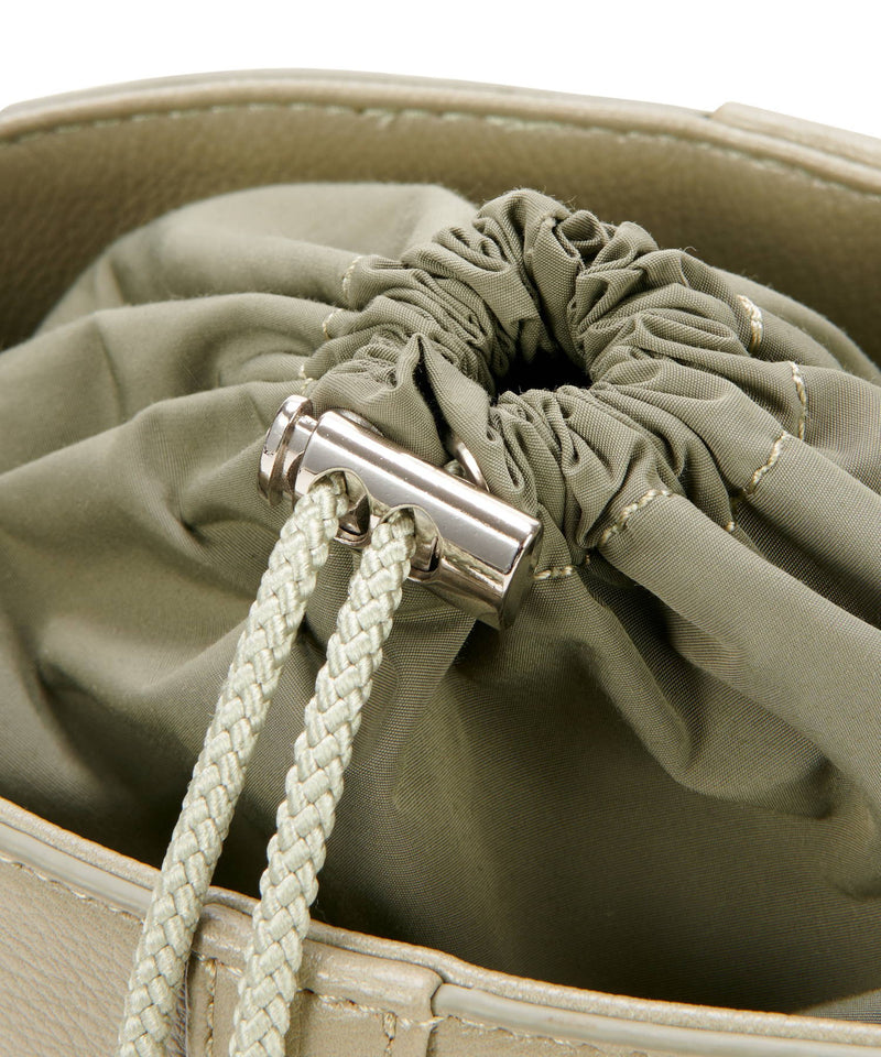 different material round bucket bag