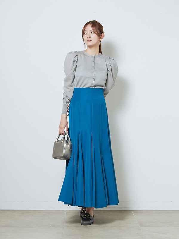 random volume skirt