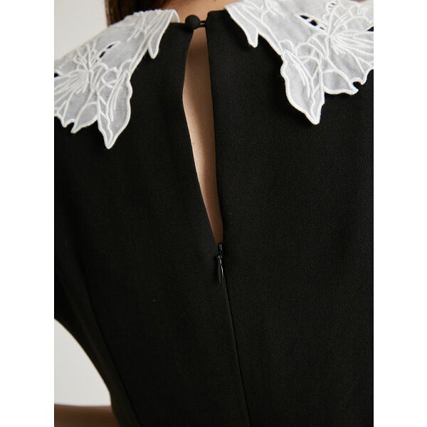 embroidered collar mermaid dress